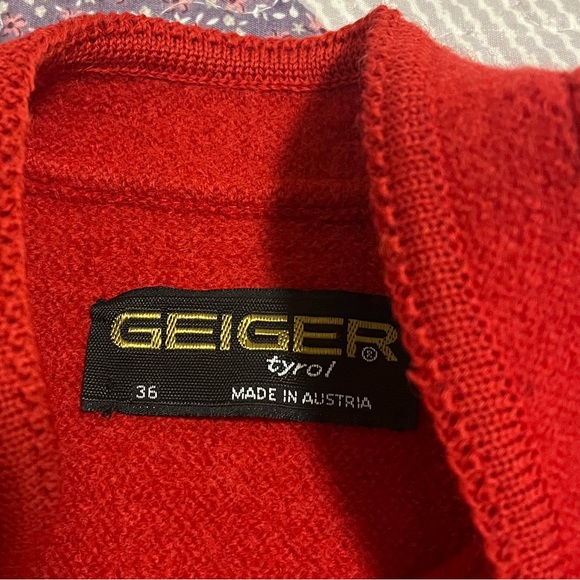 Vintage GEIGER TYROL Wool Sweater Blazer Jacket in Red Austria Size 36 - Picture 10 of 13
